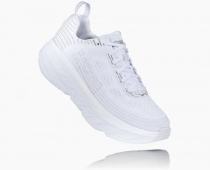 White / White Hoka Bondi 6 Wide | 238547HAR