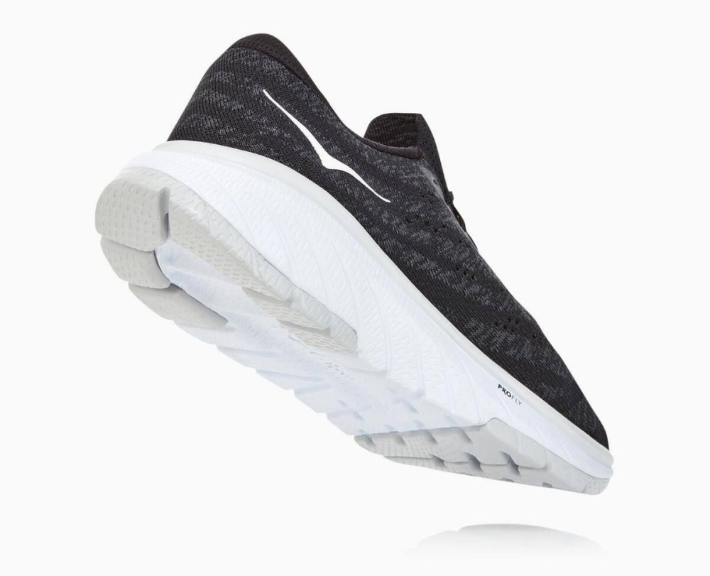 Black / White Hoka Cavu 3 | 172905VIZ