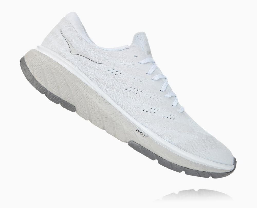 White Hoka Cavu 3 | 612435SOT